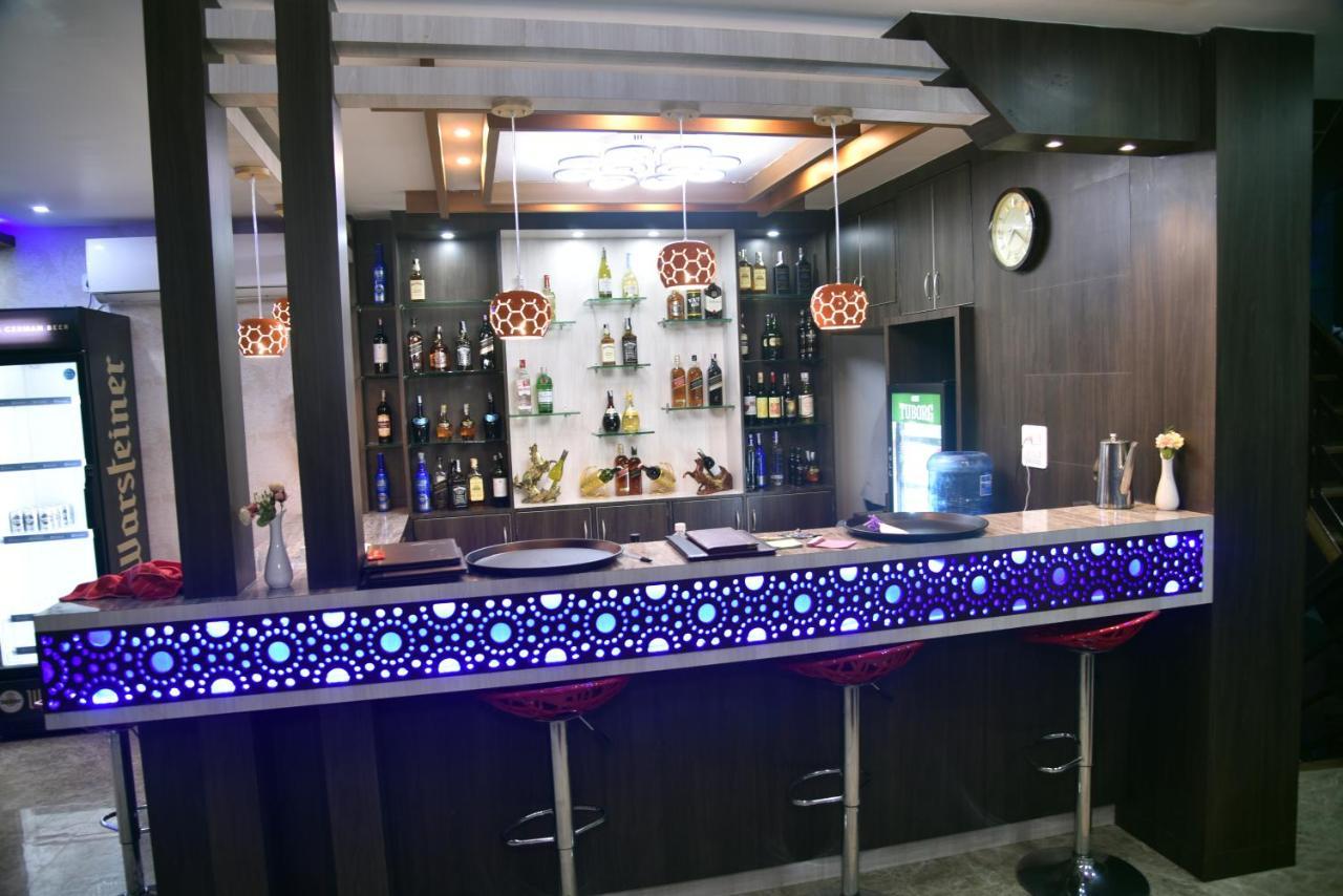 Marinha Airport Hotel กาฐมาณฑุ ภายนอก รูปภาพ