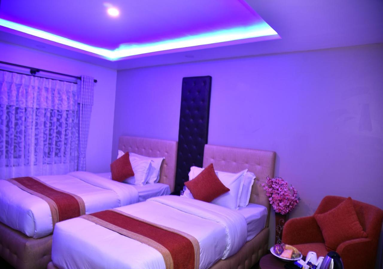 Marinha Airport Hotel กาฐมาณฑุ ภายนอก รูปภาพ