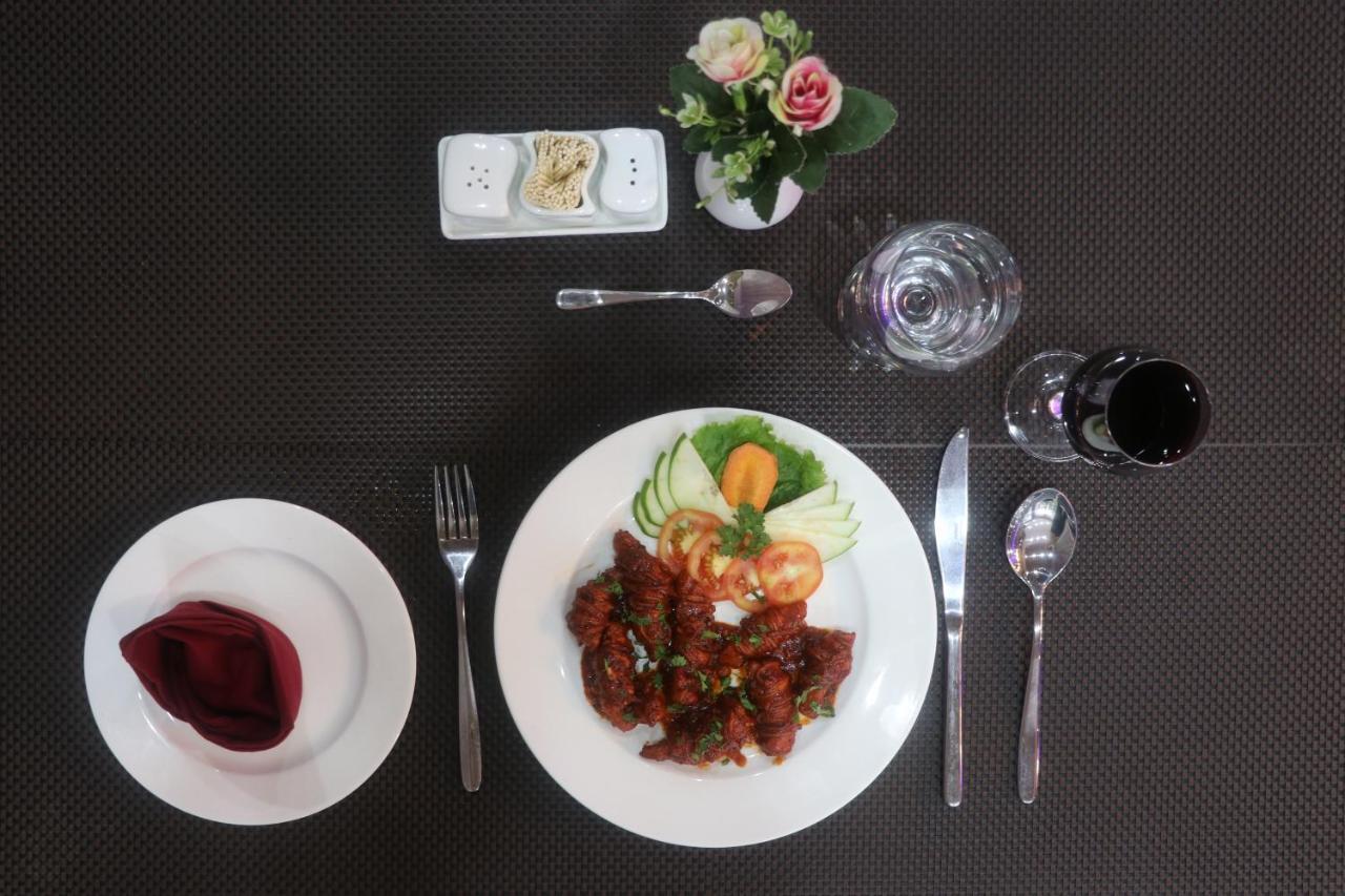 Marinha Airport Hotel กาฐมาณฑุ ภายนอก รูปภาพ