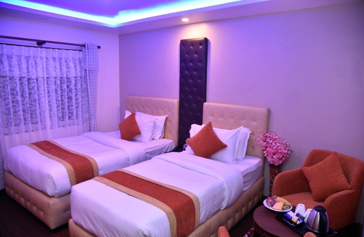 Marinha Airport Hotel กาฐมาณฑุ ภายนอก รูปภาพ