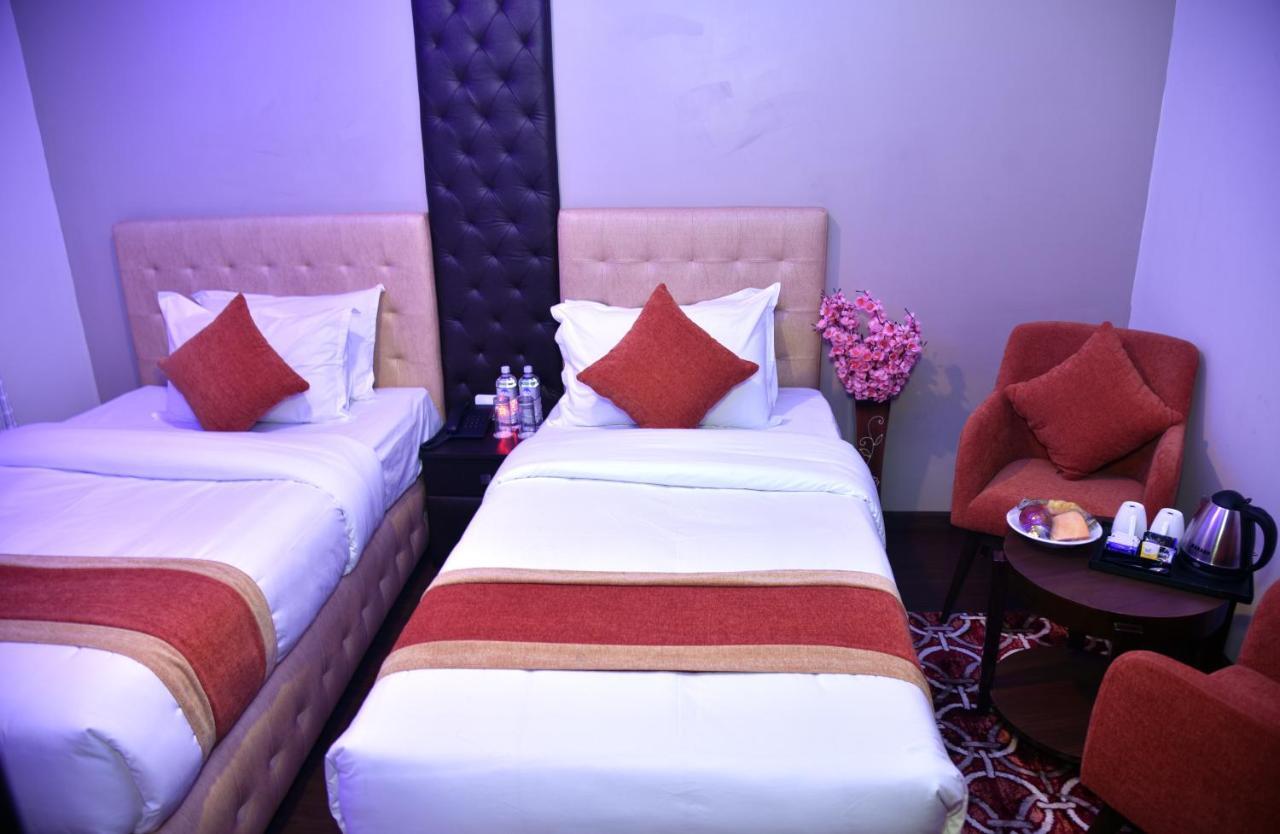 Marinha Airport Hotel กาฐมาณฑุ ภายนอก รูปภาพ